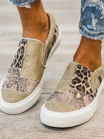 Women's Trendy Slip-Ons with Supportive Design and Easy Wear