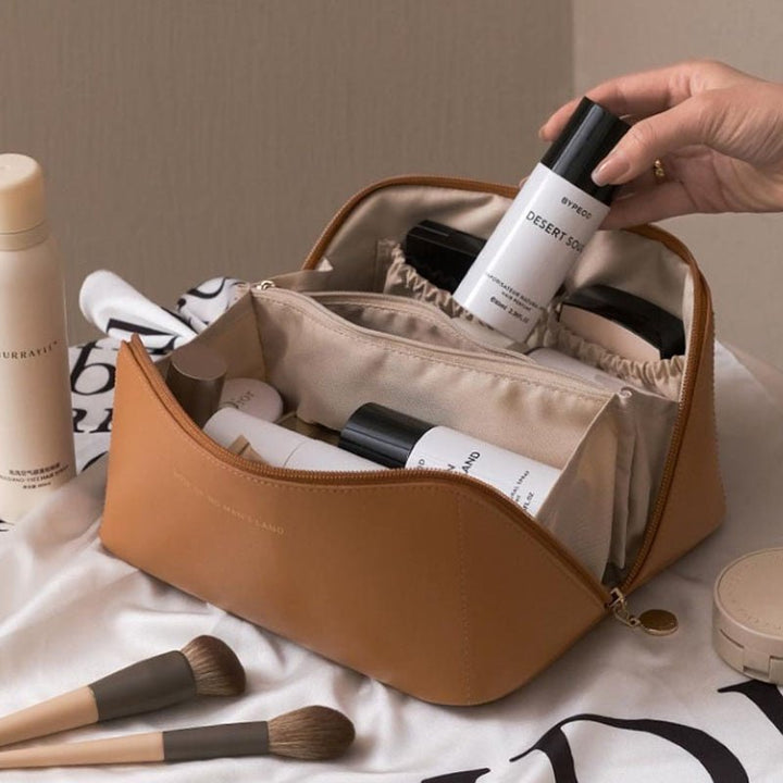 Street-Wave Travel Makeup Organizer For Travelers With Wide Opening And Dividers