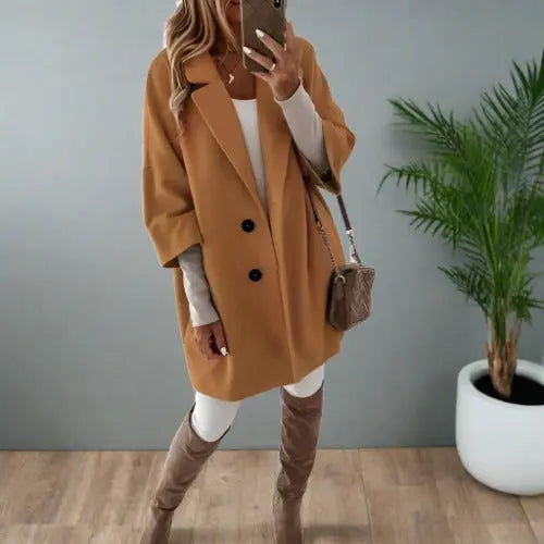 Street-Wave Womens Coat With Elegant Silhouette Timeless Style Warmth For Modern Women