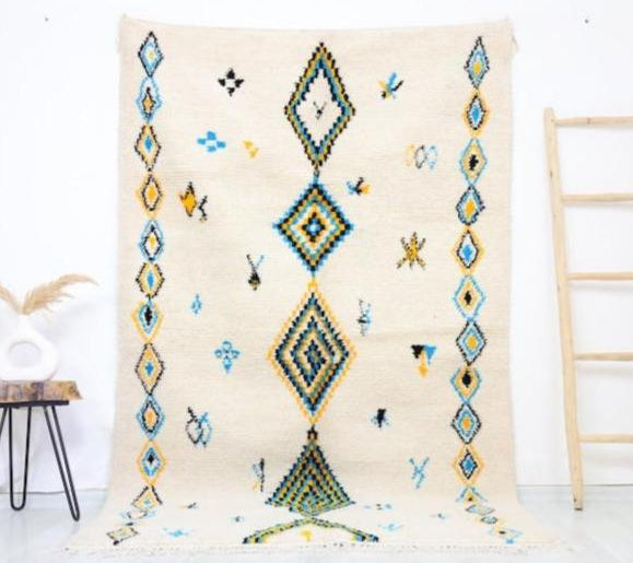 Igider Moroccan Rug 4'9" x 8'2" - Street-Wave