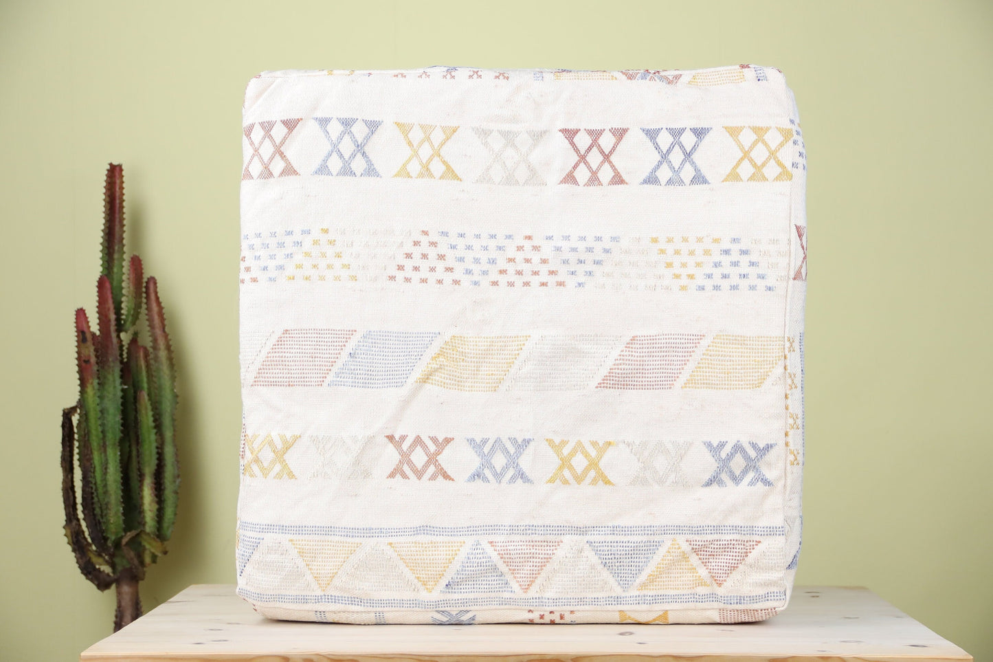 Aris  Moroccan Pouf - Street-Wave