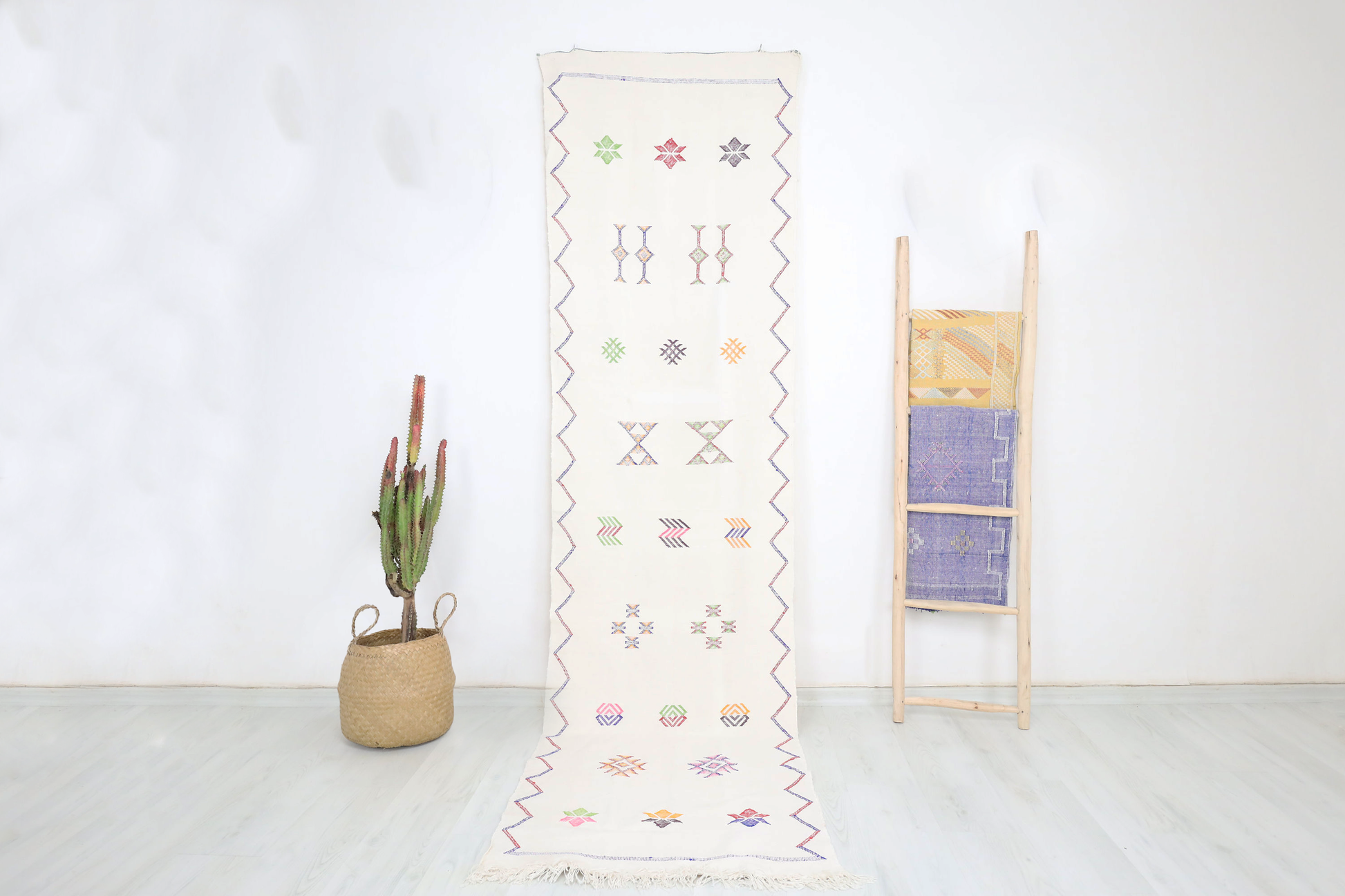 Mamma Cactus Silk Rug 2'6" X 9'4" - Street-Wave