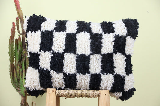 Dadouche Checkered Pillow - Street-Wave