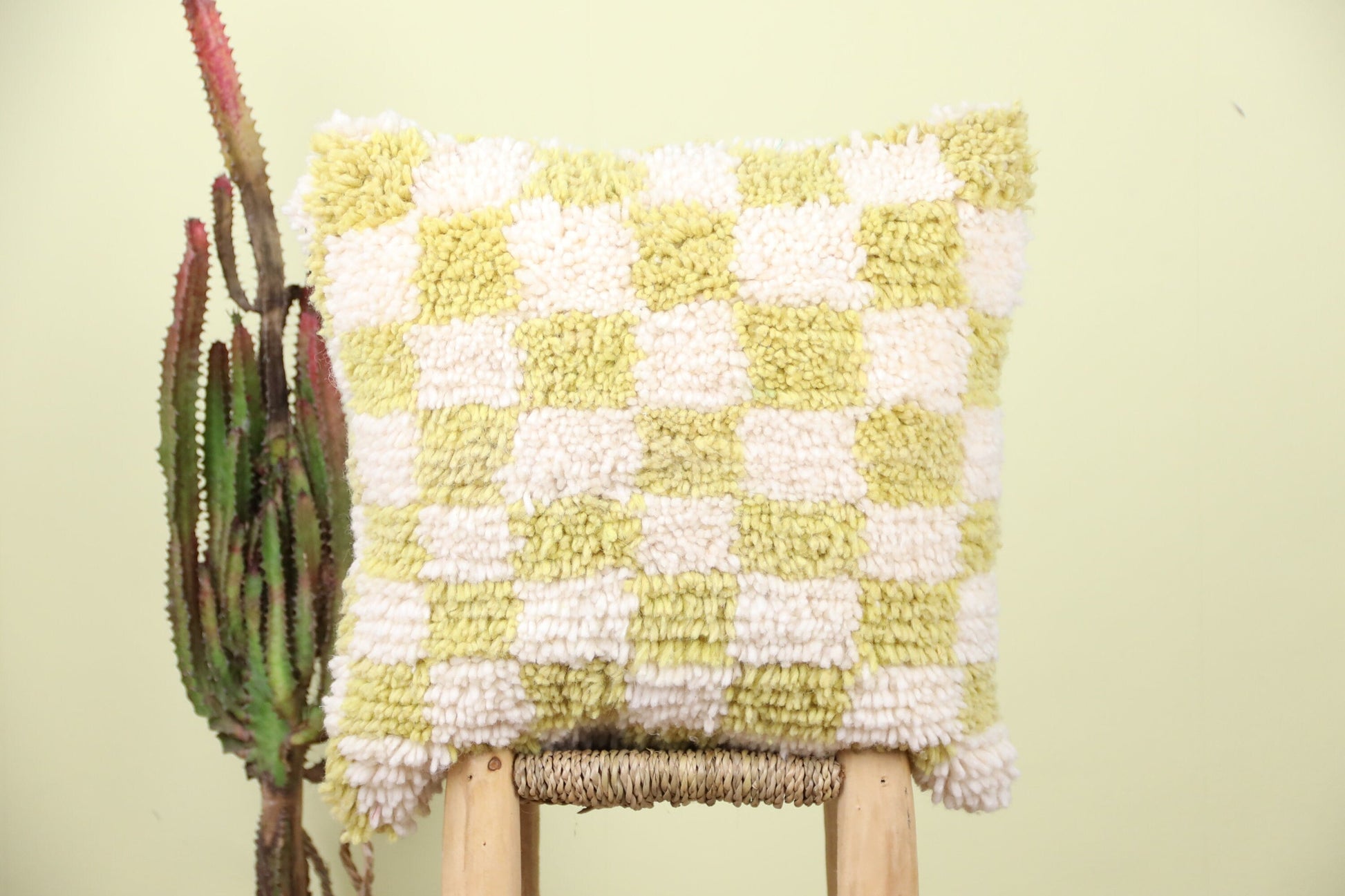 Ilan Checkered Pillow - Street-Wave