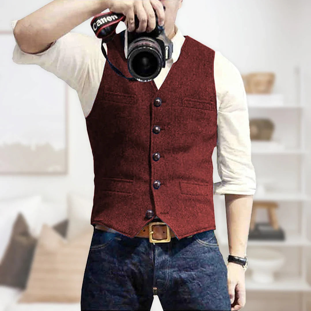 Men's Sleeveless Vintage Denim Vest with Button Front Placket for Modern Layering