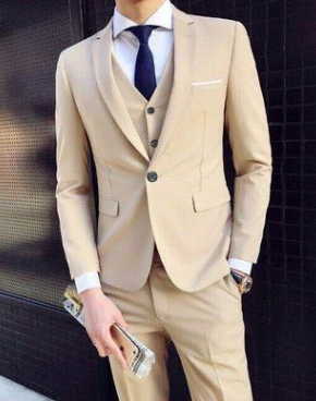 Christopher Mens Three Piece Elegant Business Suit Set Blazer Vest Pants For Professionals
