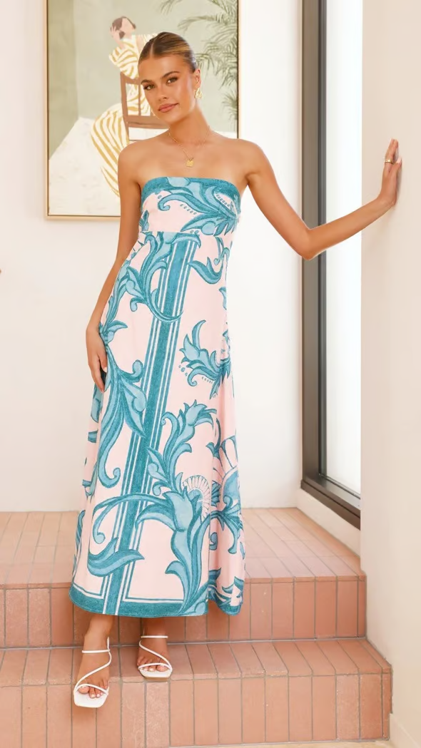 Women's Printed Dress with Flowy Design and Short Sleeves