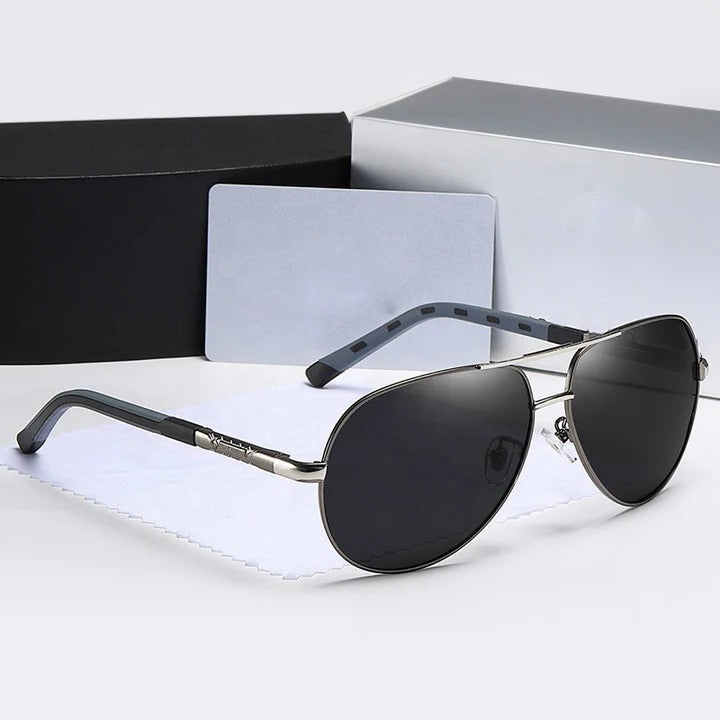 Men's Polarized Aviator Sunglasses Stainless Steel Frame High Clarity Lenses for Outdoor Use