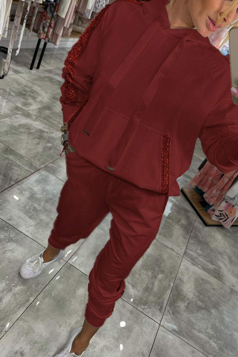 Street-wave Women's Hooded Tracksuit for Fall Cozy Style with Plush Hoodie and Jogger Set