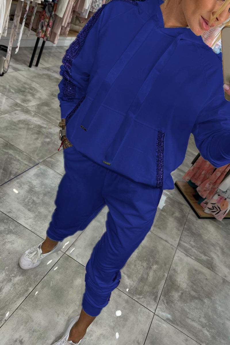 Street-wave Women's Hooded Tracksuit for Fall Cozy Style with Plush Hoodie and Jogger Set