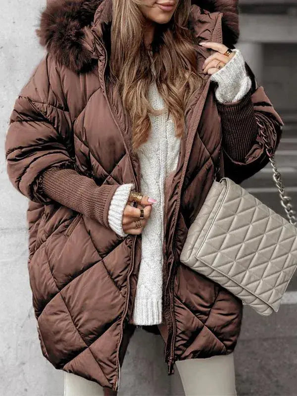 Street-Wave Warm Puffer Jacket for Women, Cozy Yet Chic Winter Coat With Plush Fur Hood