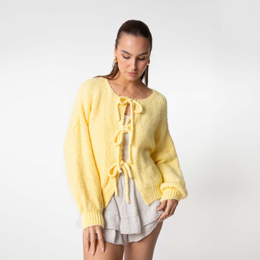 Street-Wave Women’s Knit Cardigan For Everyday Comfort And Casual Style For Work And Weekend
