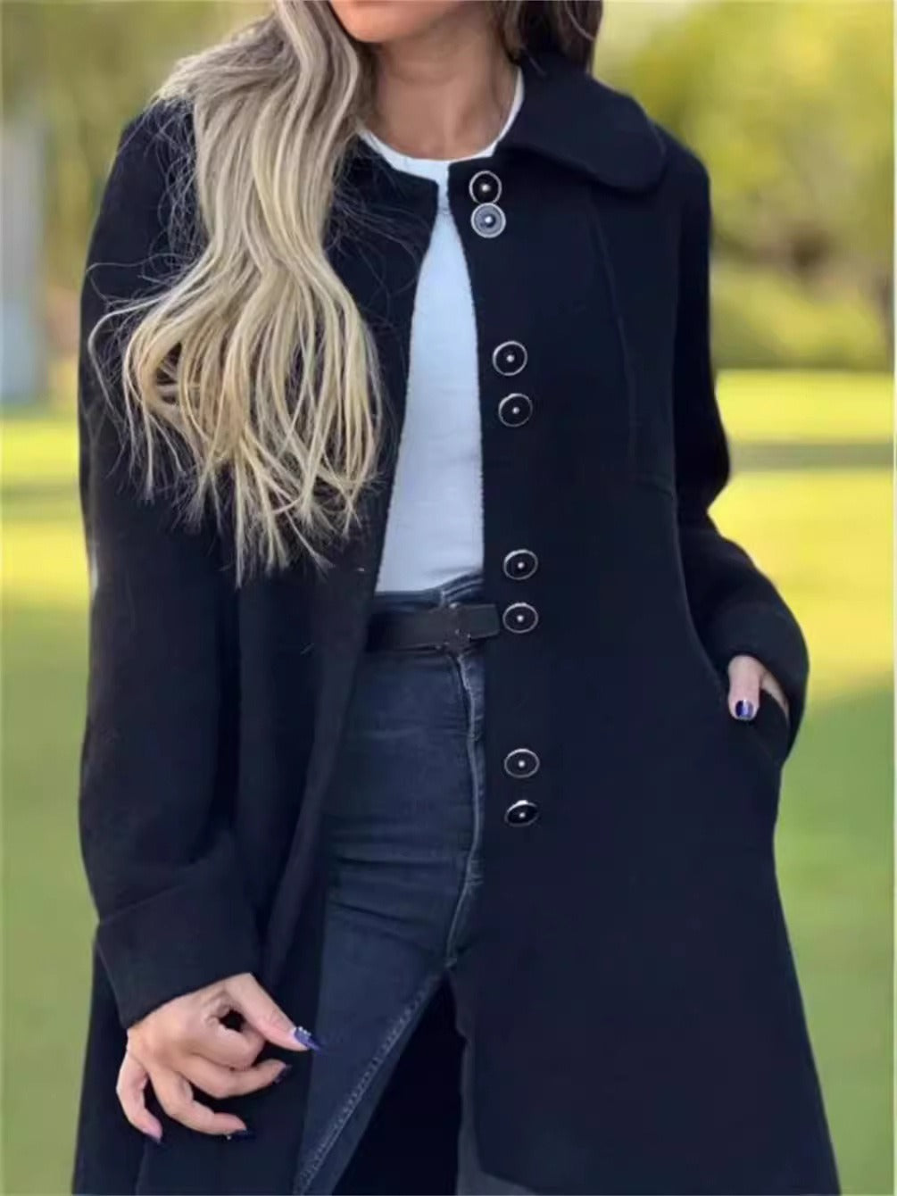 Street-Wave Wool Blend Coat For Women, Relaxed Fit, Knee Length, Rounded Lapel
