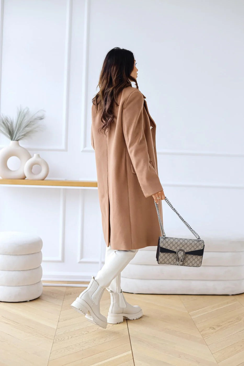 Street-Wave Double Breasted Wool Coat For Women With Elegant Tailored Fit And Premium Wool Blend