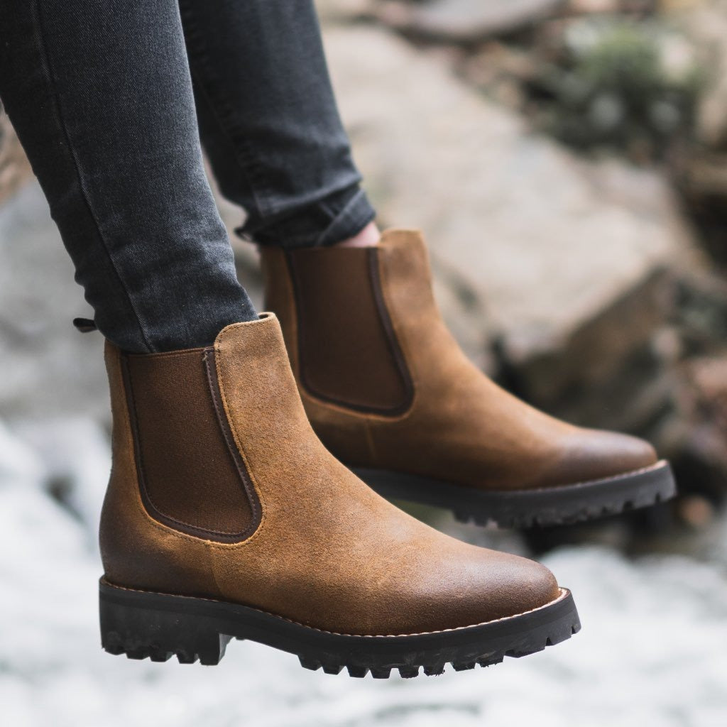 Women's Ankle Boots with Chunky Lug Sole and Sturdy Design