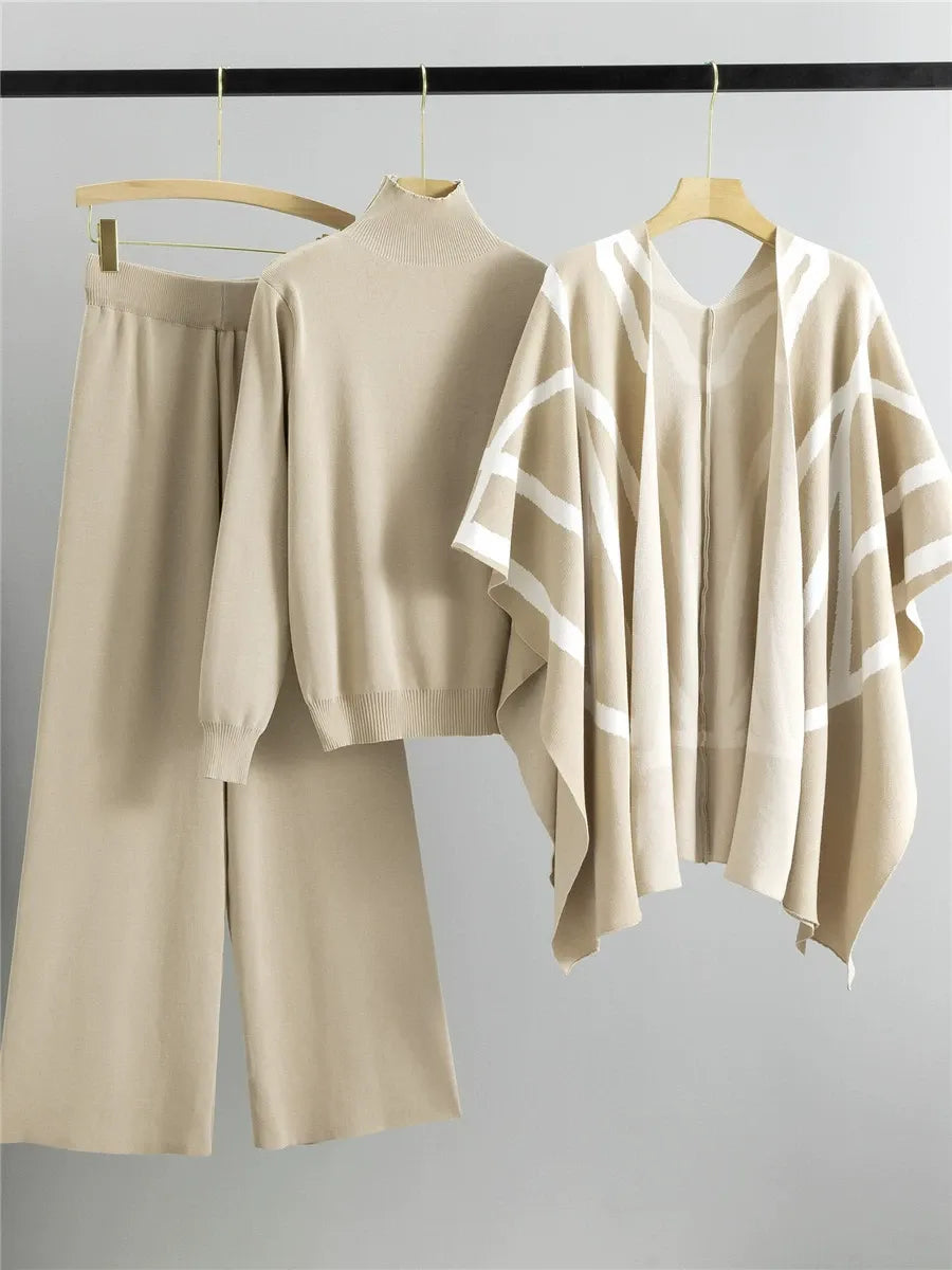 Street-Wave Women Shawl Cape Set Three-Piece Cozy Layering