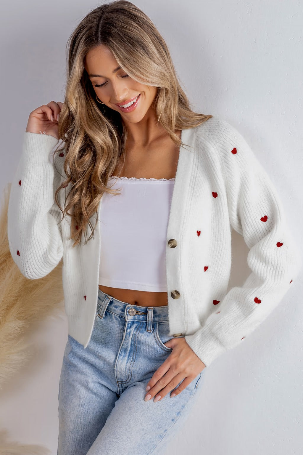 Street-wave Women's Cardigan With Classic V Neck And Heart Motifs For Cozy Versatile Wear