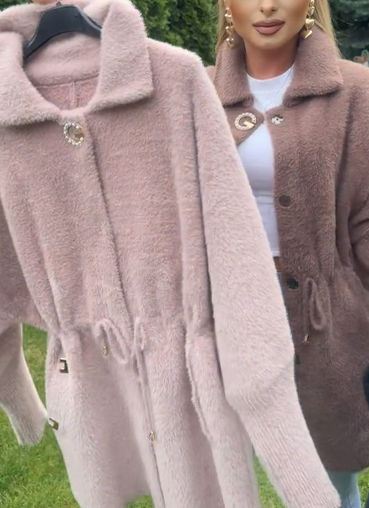 Street-wave Oversized Plush Jacket With Lapels For Women Cozy Warm Everyday Wear