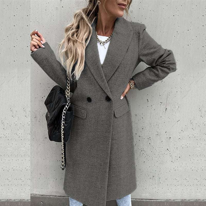 Street-wave Wool Coat for Women, Long Tailored Fit, Button Closure, Classic Lapel
