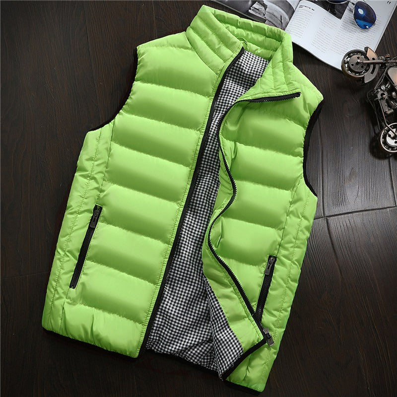 Street-Wave Mens Sleeveless Puffer Vest Urban Style Warmth Without Bulk with Zipper Pockets