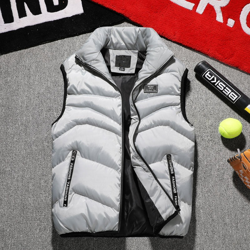 Street-Wave Mens Sleeveless Puffer Vest Urban Style Warmth Without Bulk with Zipper Pockets