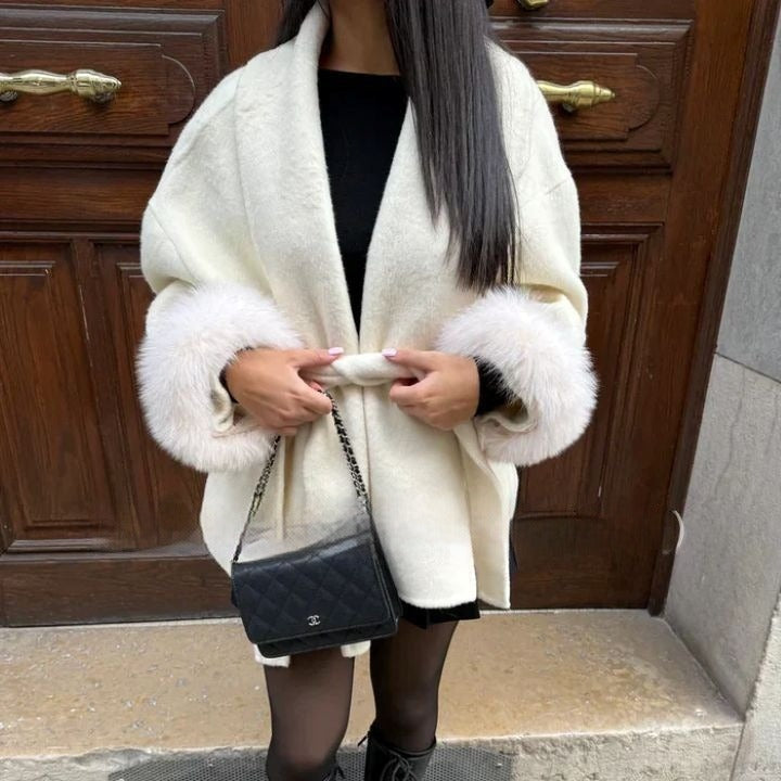 Street-Wave Women's Wool Coat With Wide Kimono Sleeves And Teddy Fur Cuffs For Chic Modern Women