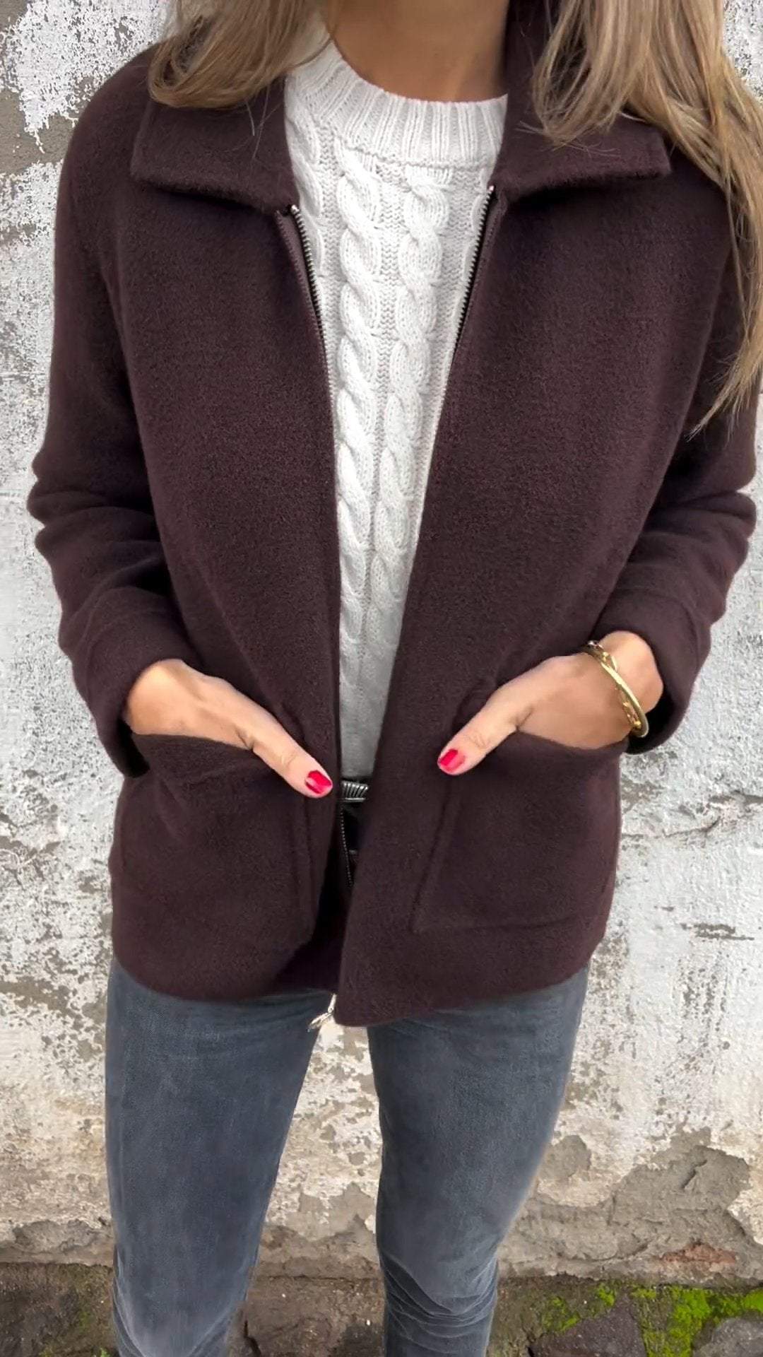 Street-wave Timeless Cardigan For Women Cozy Soft Knit With Pockets Relaxed Fit Everyday Wear