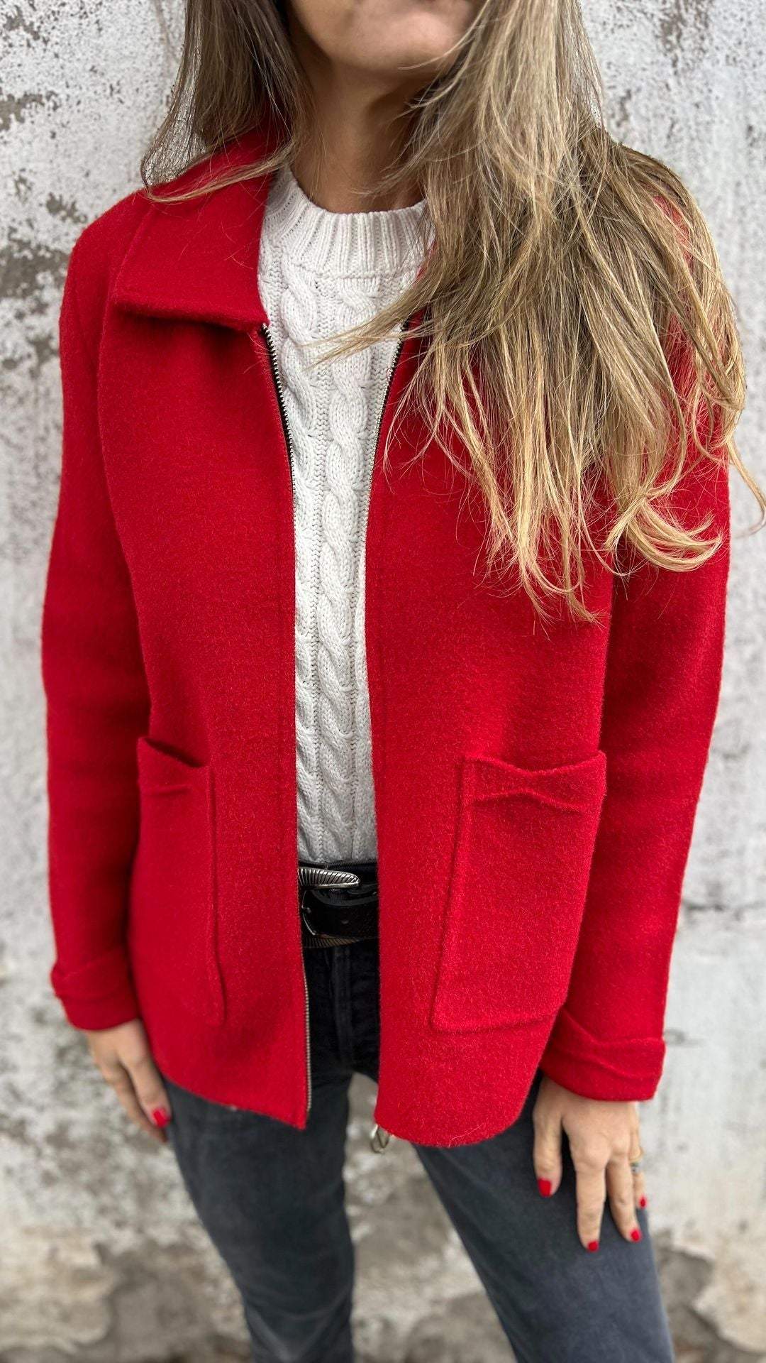 Street-wave Timeless Cardigan For Women Cozy Soft Knit With Pockets Relaxed Fit Everyday Wear