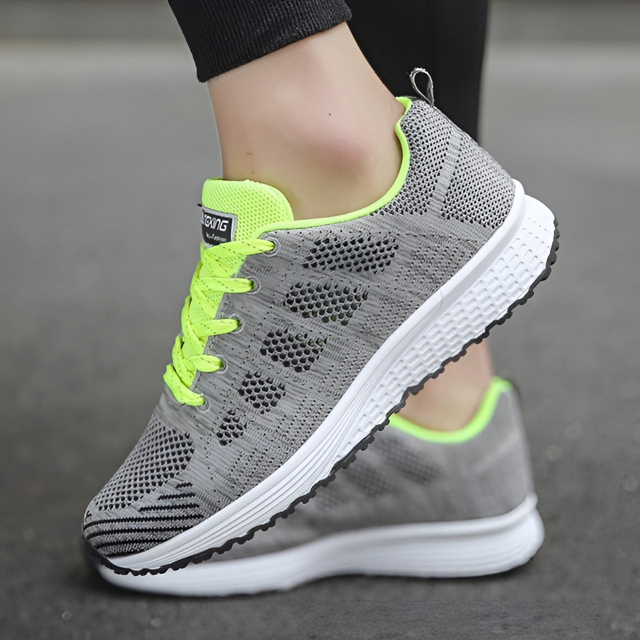 Street-Wave Men's Orthopedic Walking Shoes for Pain-Free Comfort and Active Living