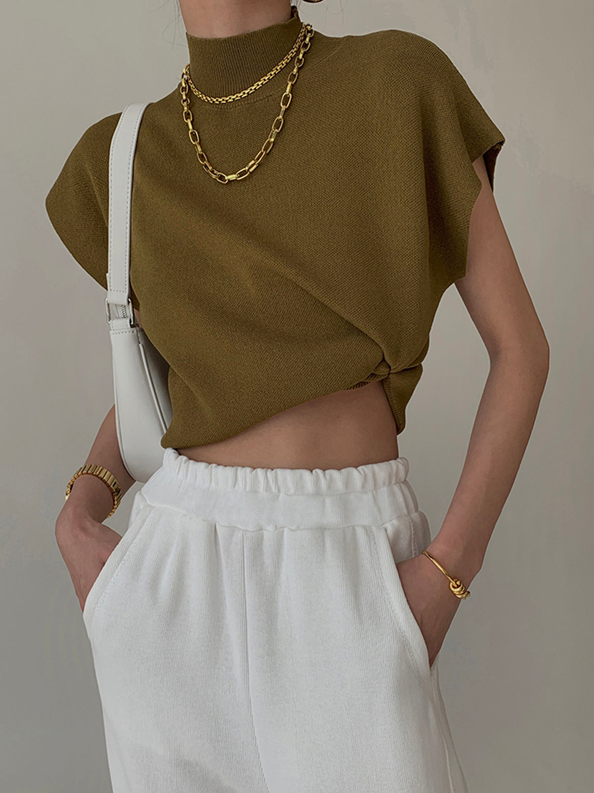Street-Wave Leisurely Solid Pullover Sweater Vest - Casual Knit Top With Slight Stretch For All Day Comfort