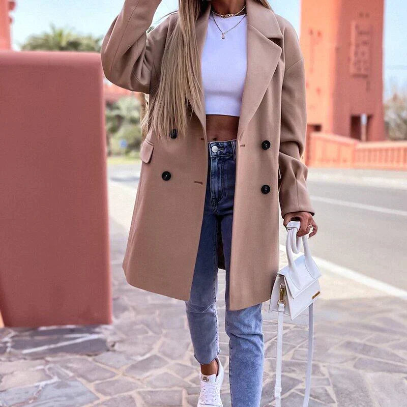 Street-Wave Wool Coat for Women Modern Stylish Coat Versatile for Casual to Formal Looks