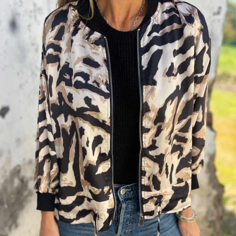 Street-Wave Women Bomber Jacket With Practical Zip Front Lightweight Casual Outerwear For Everyday Wear