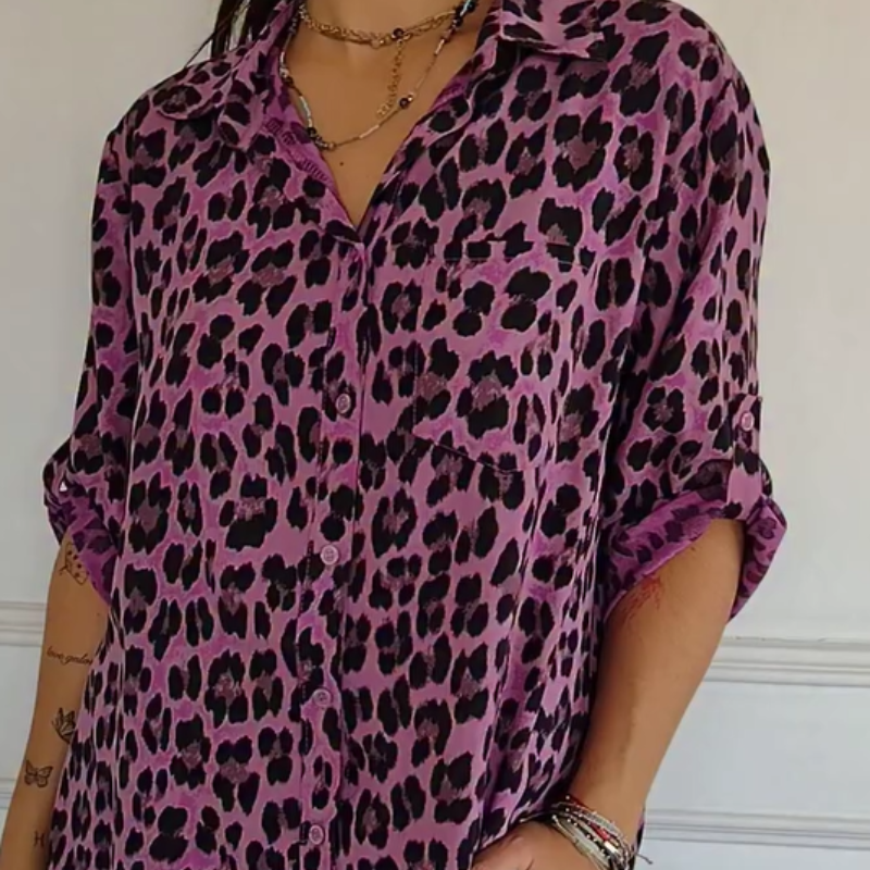 Women's Leopard Print Blouse with Short Sleeves and Relaxed Fit