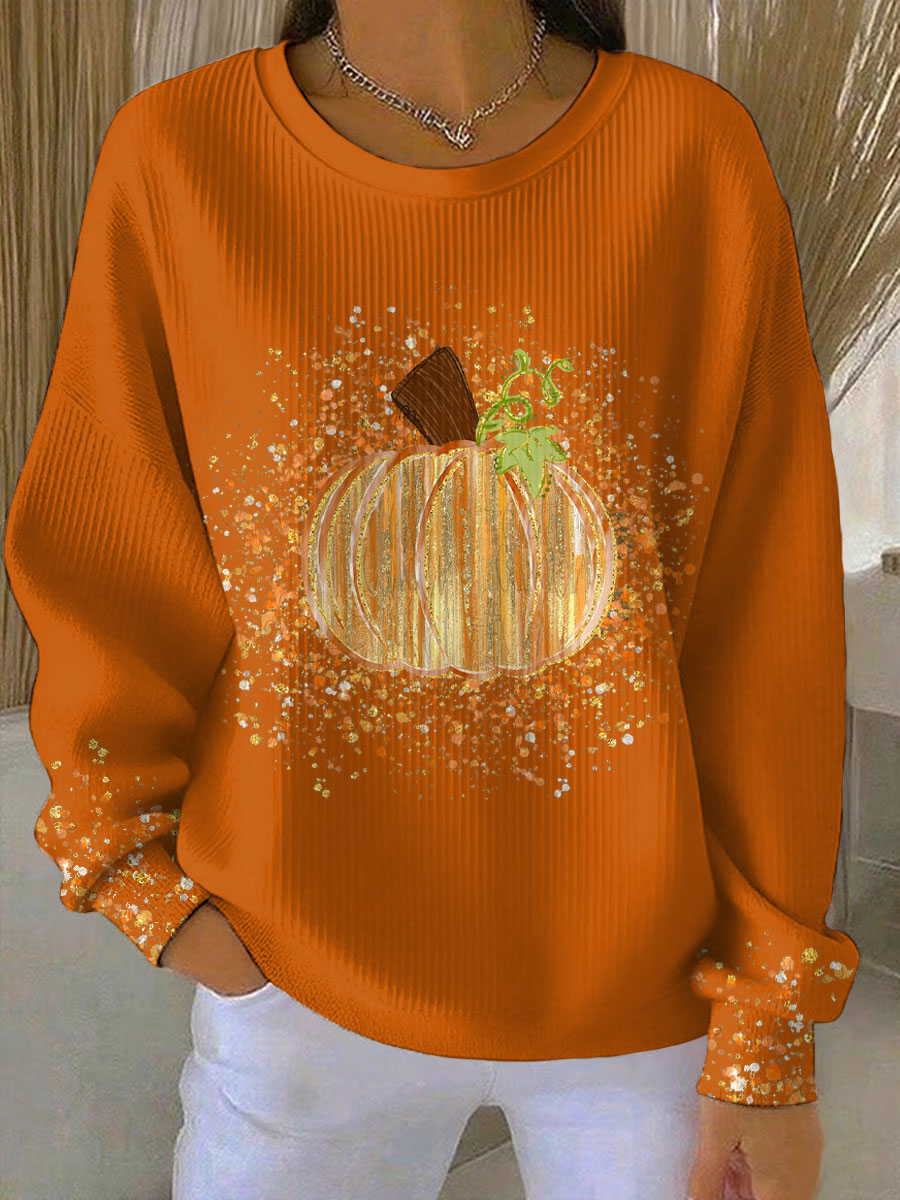 Women's Graphic Sweatshirt with Pumpkin Design and Cozy Fit