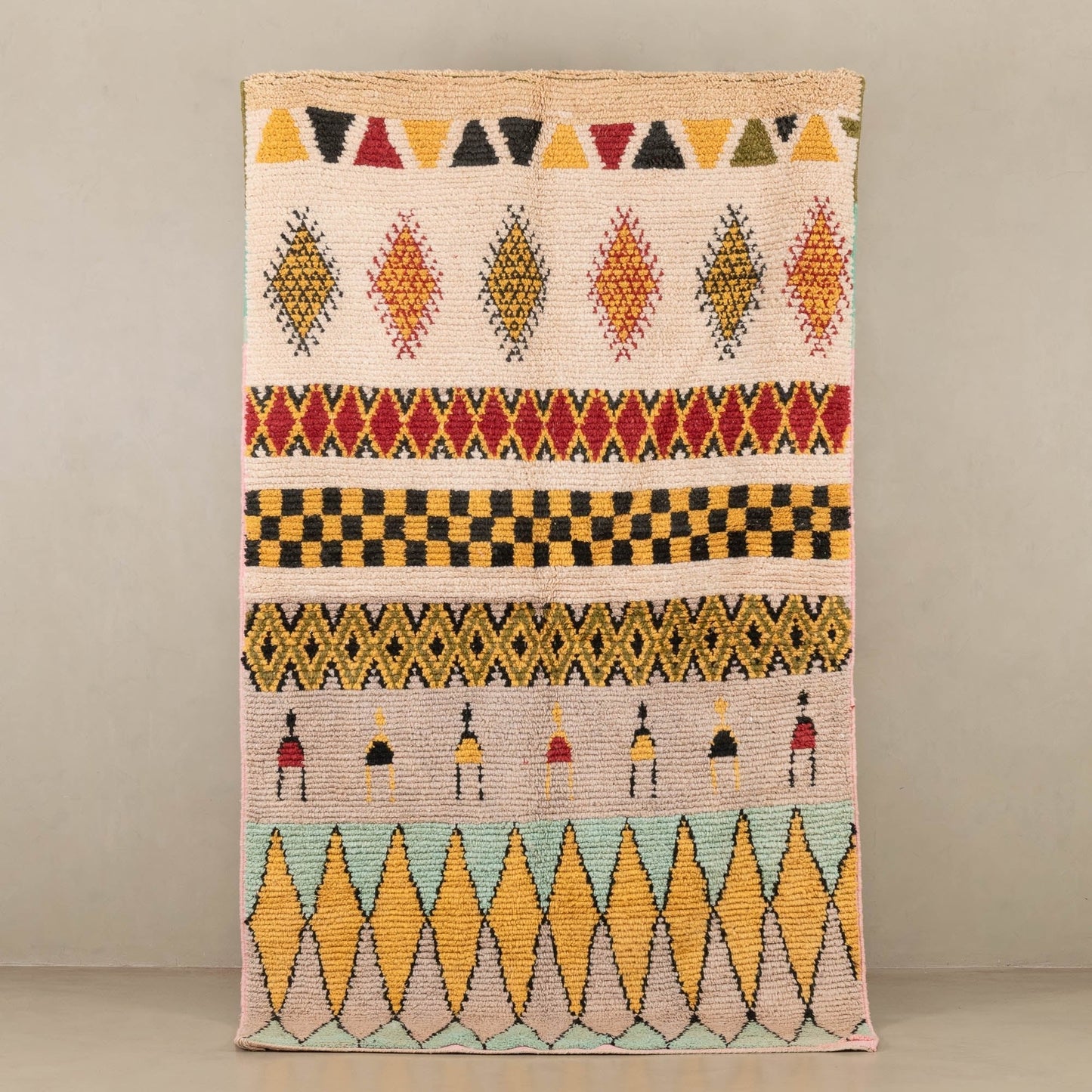 Tasnim - vintage boujad rug - Street-Wave