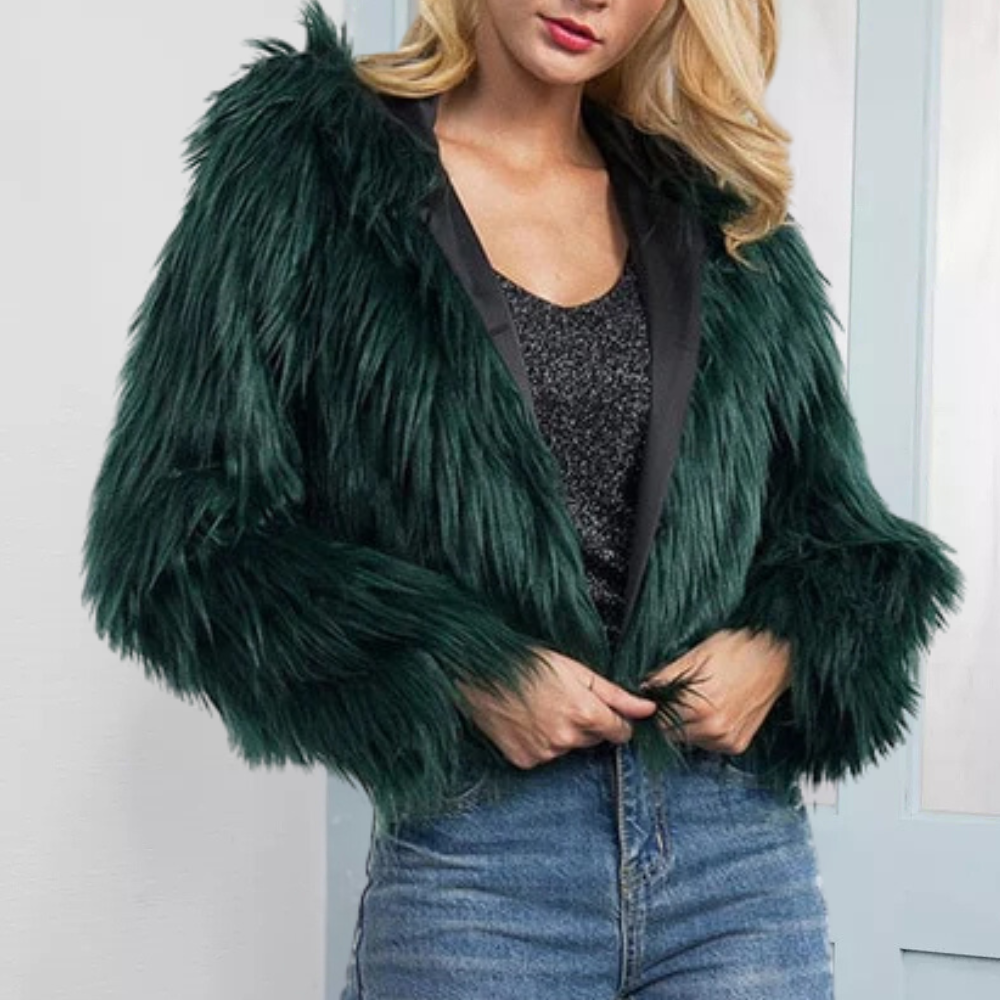 Street-wave Womens Faux Fur Winter Coat Warm And Versatile Short Jacket For City Chic