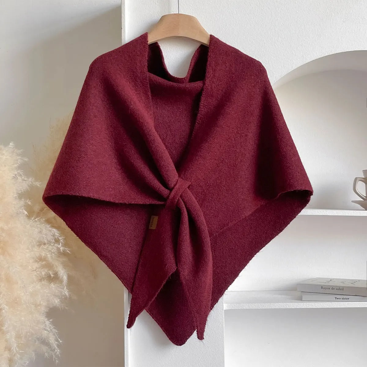 Women's Autumn Scarf with Soft Texture and Versatile Design