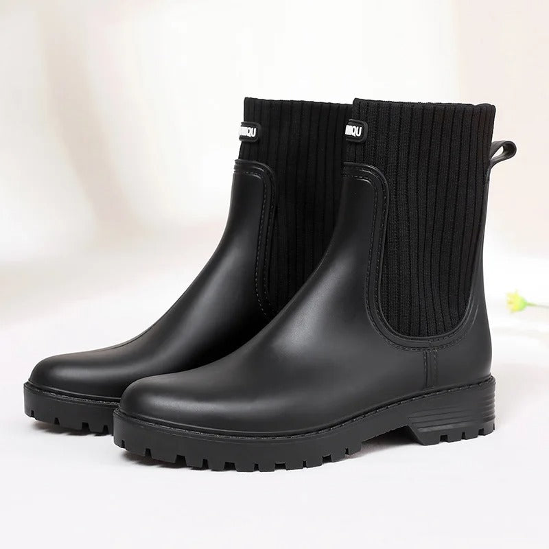 Street-wave Knit Cuff Ankle Boots For Women With Quilted Knit Panel And Rugged Lug Sole