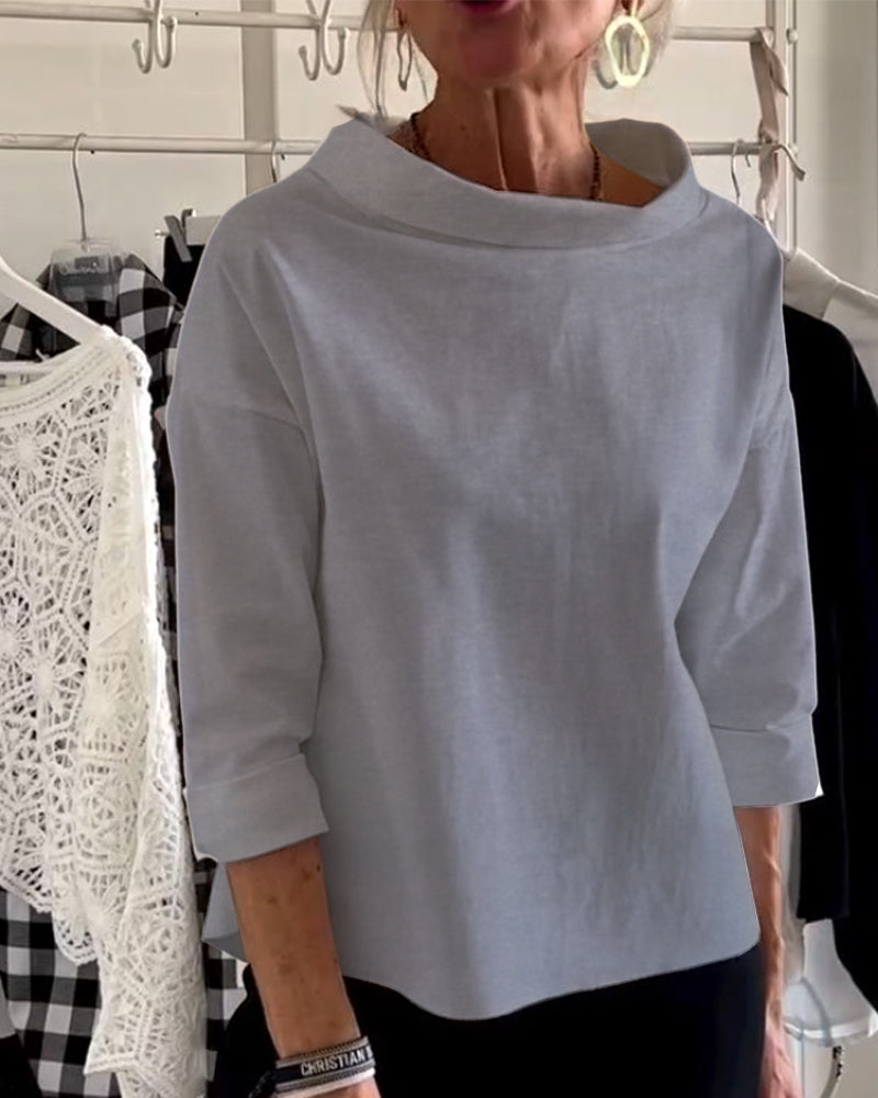 Emma Top Street-Wave Elegant Women’s Top With Timeless Design And Soft Fabric For Work And Occasions