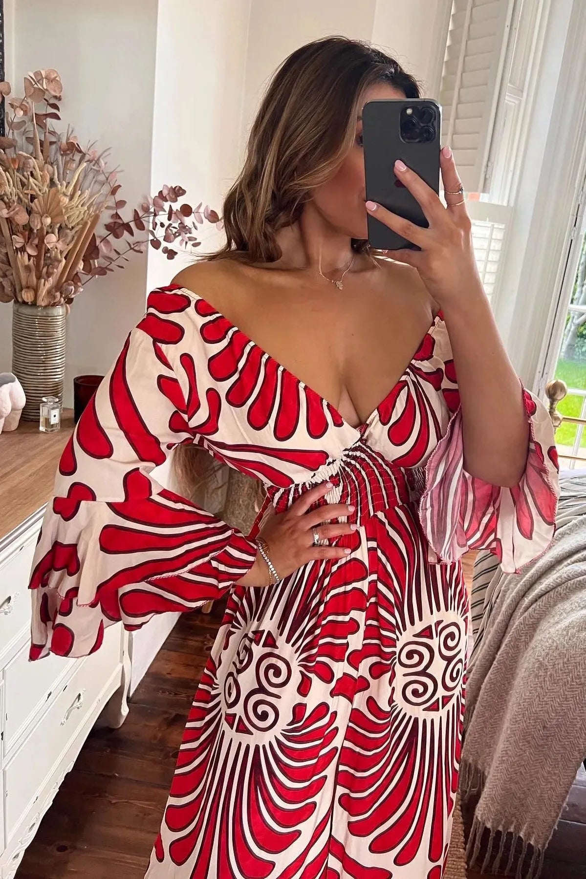 Street-Wave Bohemian Maxi Dress For Women Flattering V-Neck Wide Sleeves