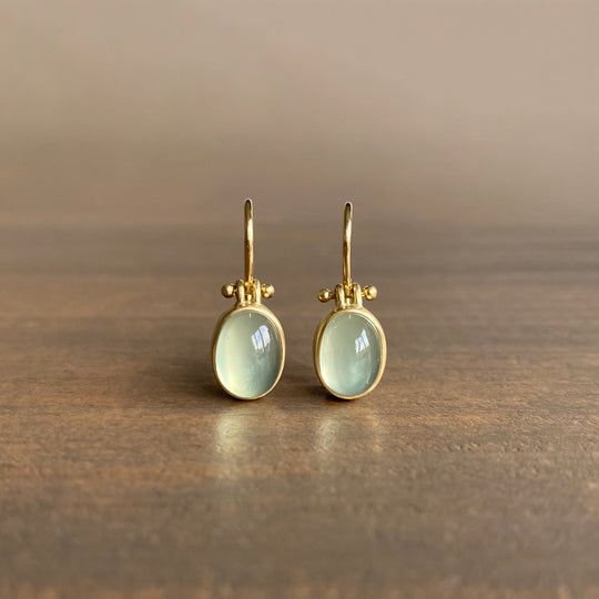 Women's Vintage Moonstone Earrings with Unique Design and Elegant Finish - Street-Wave