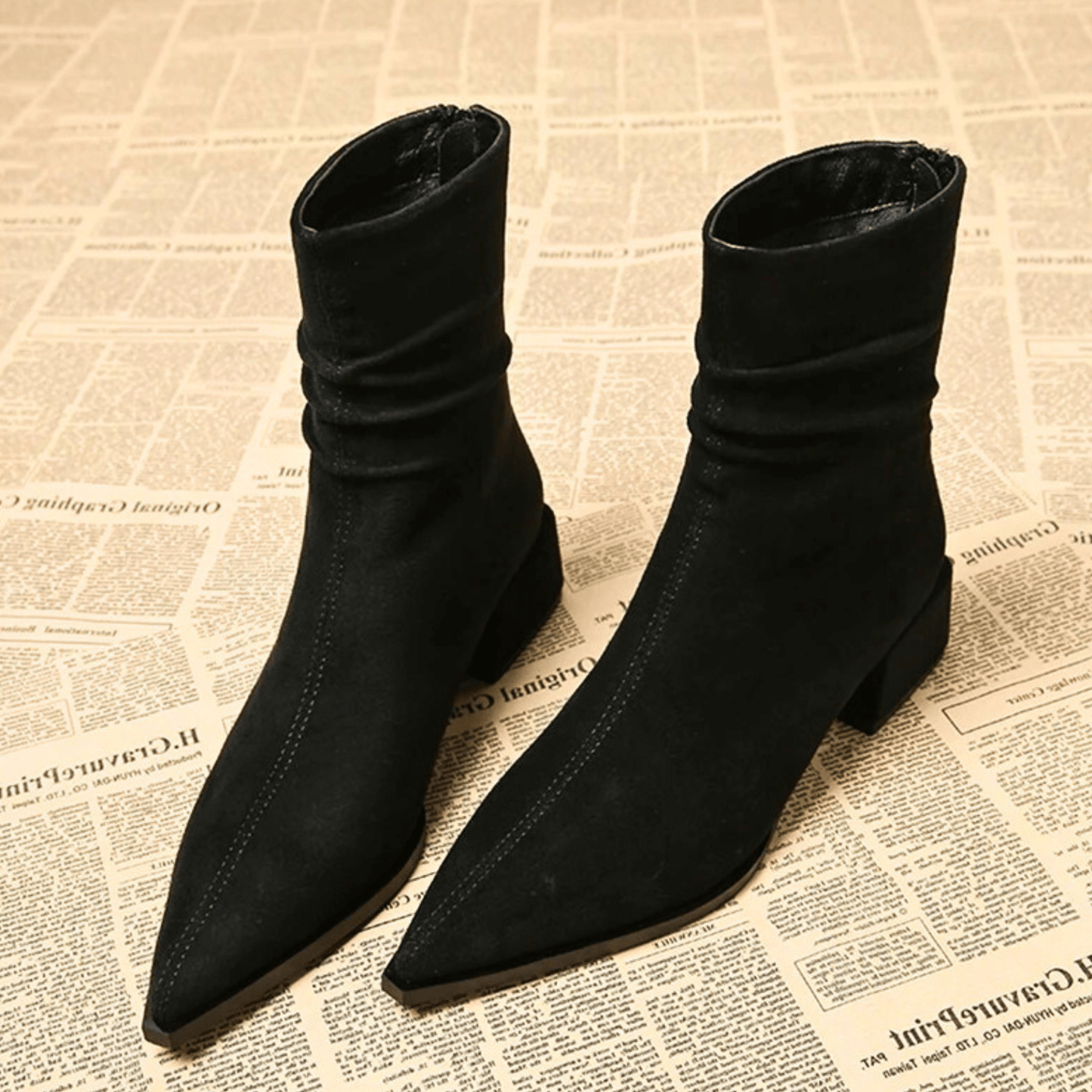 Women's Ankle Boot with Sturdy Sole and Versatile Design