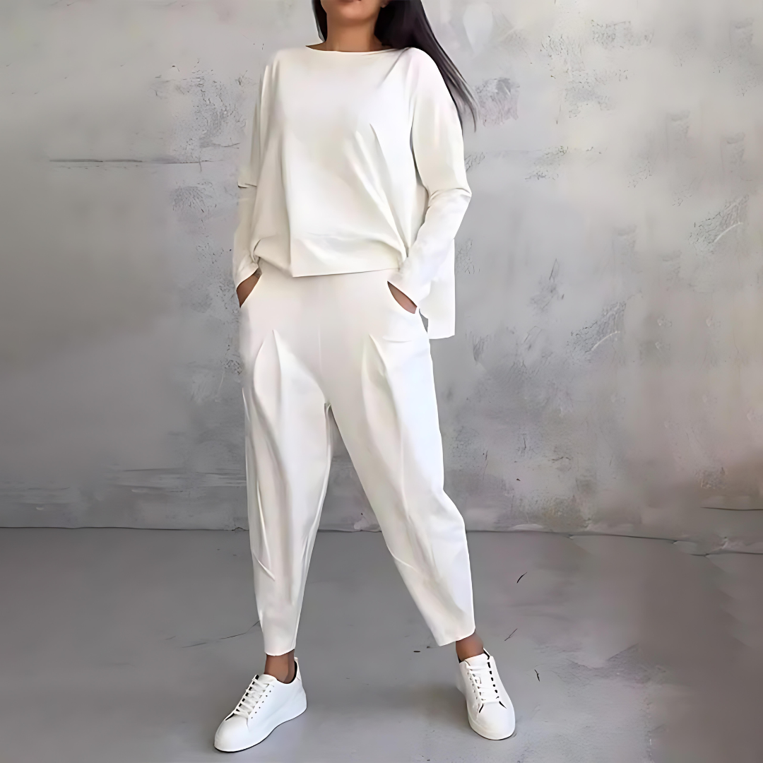 StreetWave Loose Fit Top and Pants Women Effortless Comfort