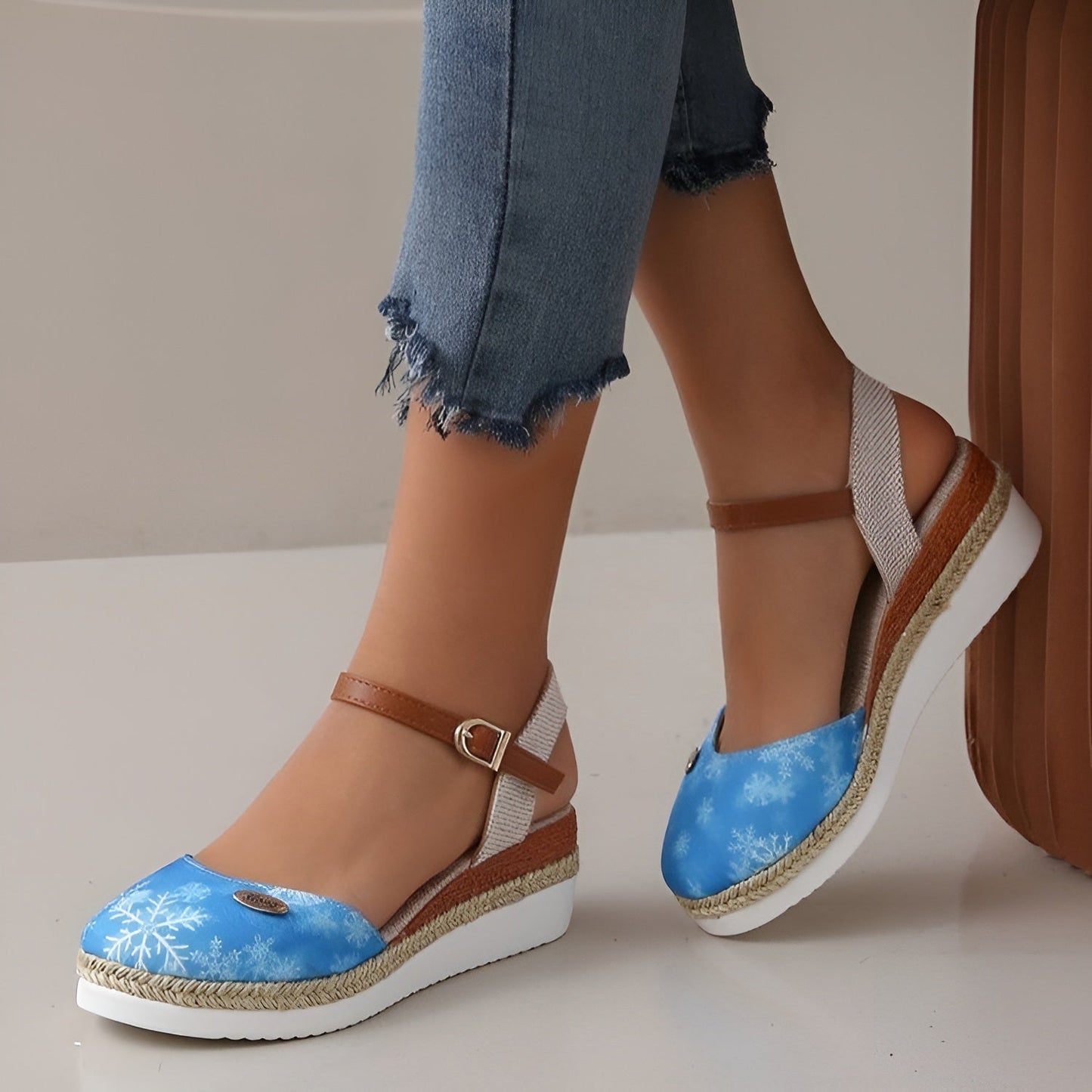 Street Wave Orthopedic Sandals For Women With Comfortable Support And Elegant Design